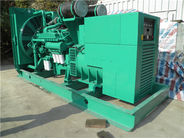 丹凤发电车出租-柴油发电机散热器怎样散热