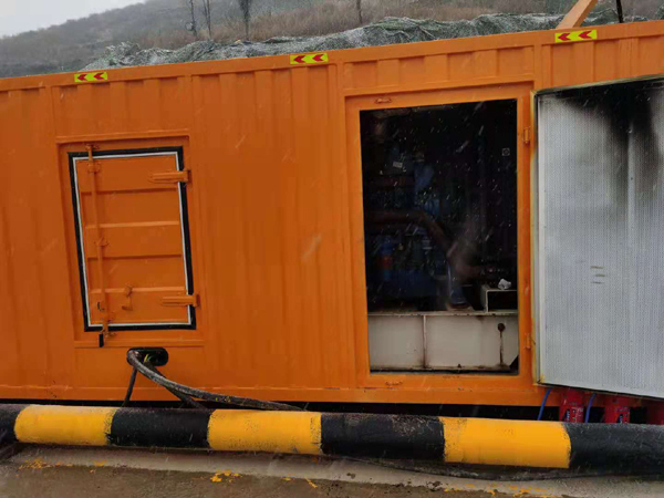 丹凤发电车出租-应急柴油发电机组选什么样的比较好？