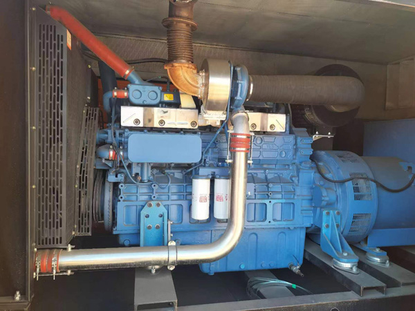 丹凤燃油消耗率与进气温度的具体关系是什么？